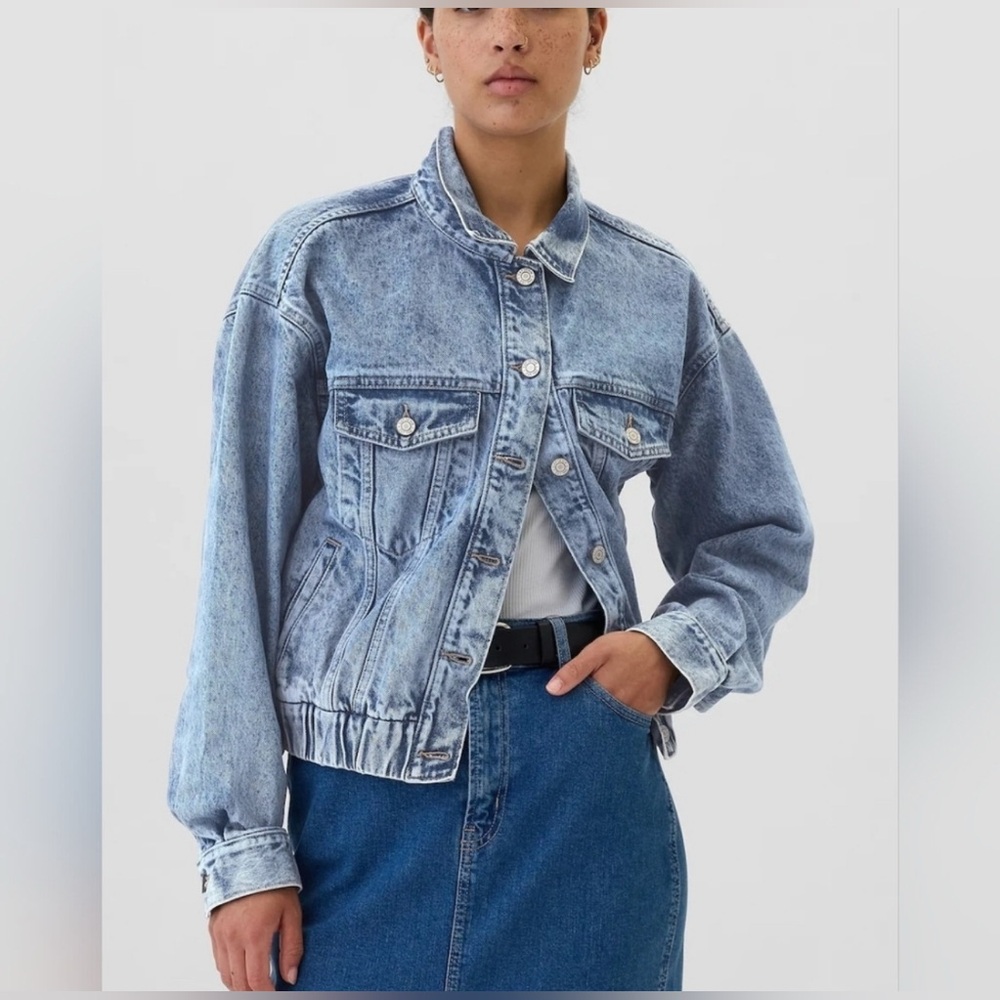 Gap Relaxed Icon Denim Bomber Jacket